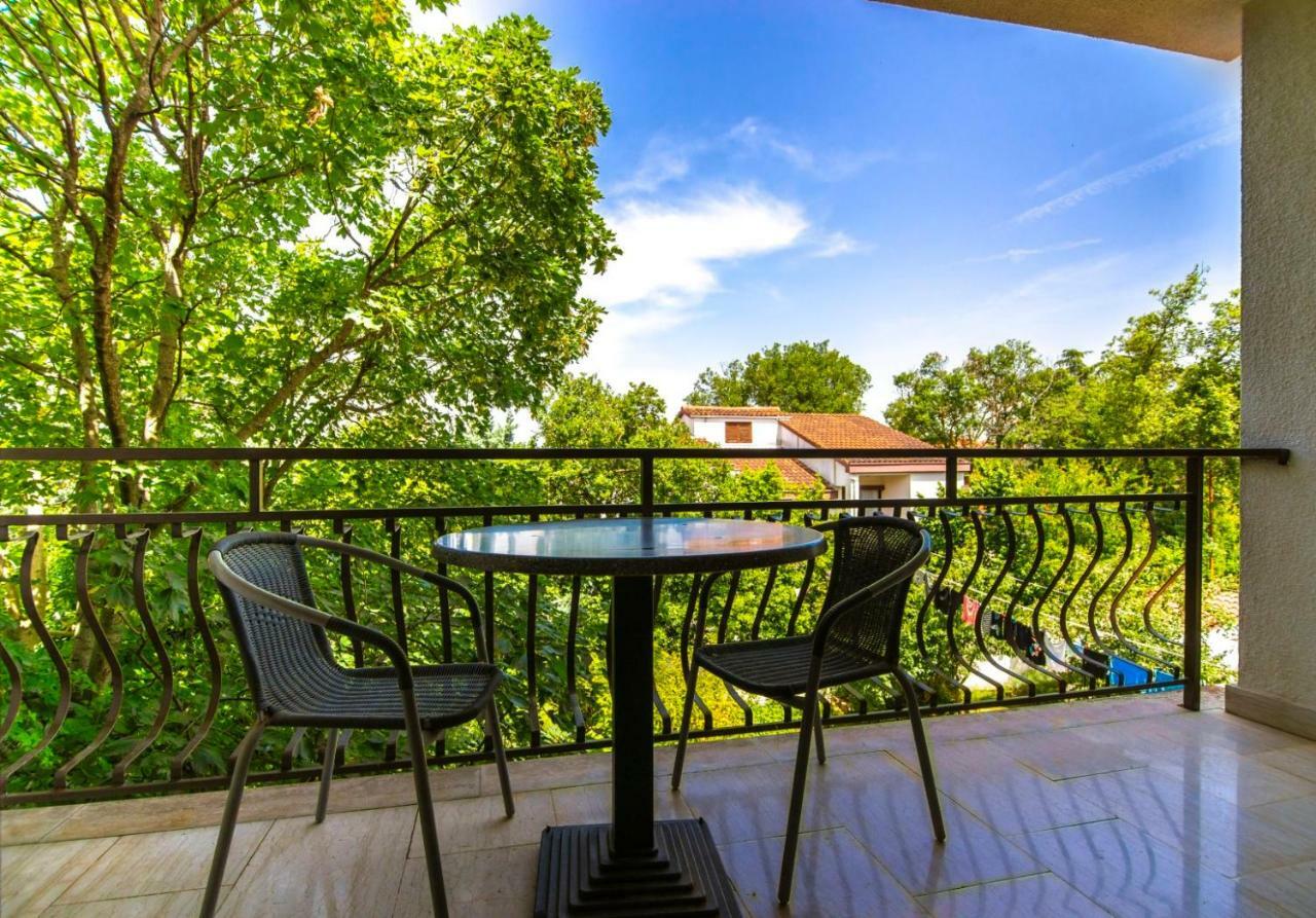 Apartments Mare Pula Ngoại thất bức ảnh