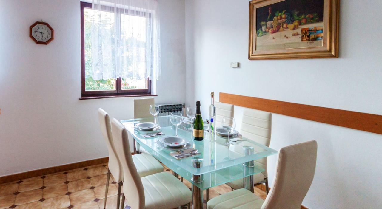 Apartments Mare Pula Ngoại thất bức ảnh